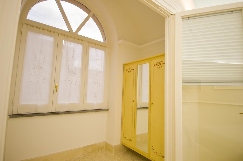 לינה וארוחת בוקר Cava deʼ Tirreni Palazzo Liguori מראה חיצוני תמונה